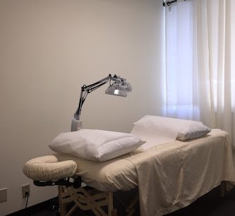 Eva Kwong Acupuncture