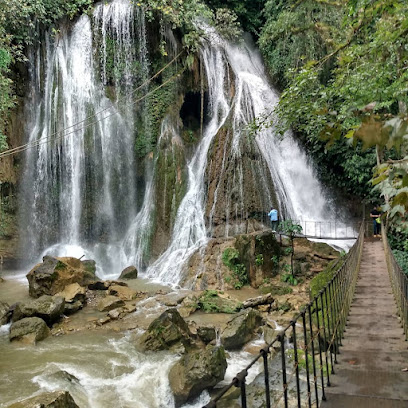 Cascada Velo de Novia