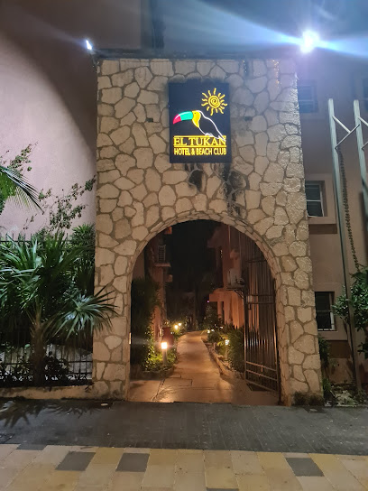 Hotel "El Tukan"