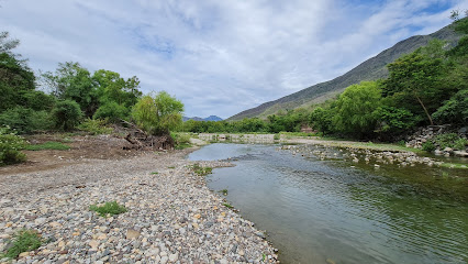 Rio Picachos