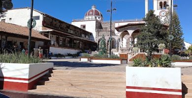 Plaza principal de La Manzanilla de la Paz