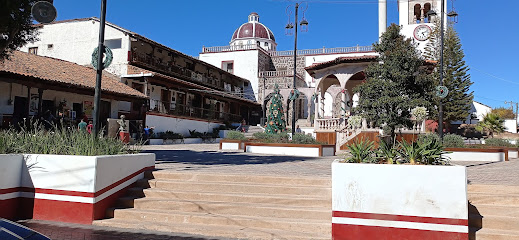 Plaza principal de La Manzanilla de la Paz