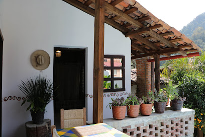 Hotel La Casona Breakfast & Wellness Center