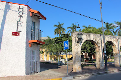 Hotel Esquivel "La Casona"