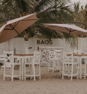 Baos Hotel & Restaurant