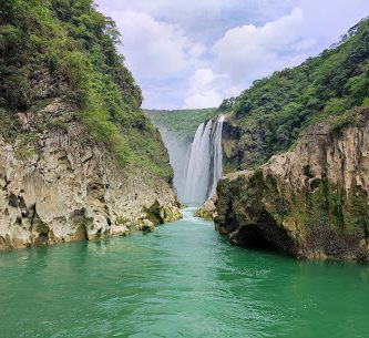 Cascada de Tamul