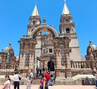 Basílica de Nuestra Señora del Rosario de Talpa