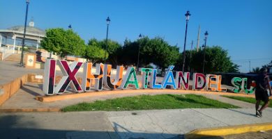 Ayuntamiento de Ixhuatlan