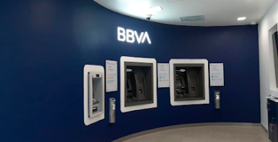 Atm/Cajero BBVA Comandancia Baquiriach