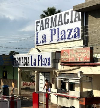 Farmacia La Plaza