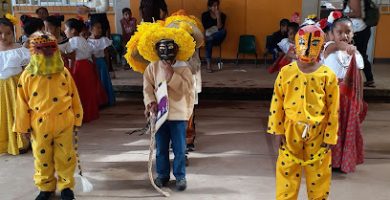 Primaria "Emperador Cuauhtemoc" centro