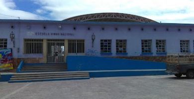 Escuela Himno Nacional