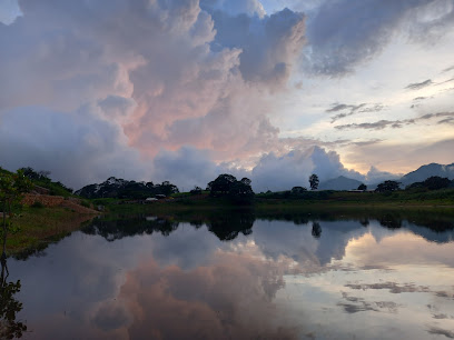 La Laguna De San Isidro