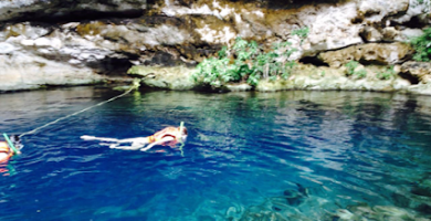 Cenote Yaxbacaltun