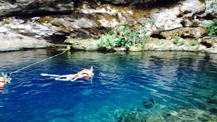 Cenote Yaxbacaltun