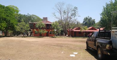 Hotel cabañas playa bruja