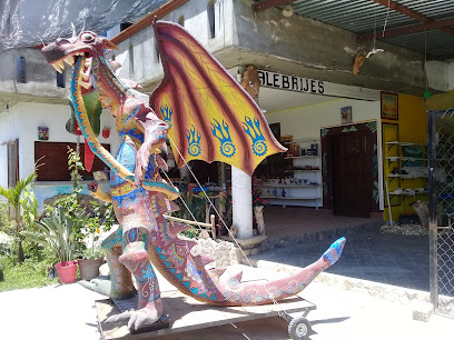 Alebrijes Manos Creativas de Florencio Fuentes y familia