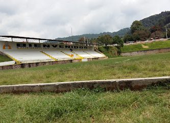 Unidad Deportiva Donato Guerra