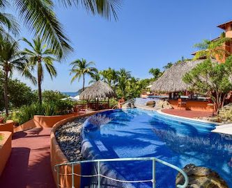 Embarc Zihuatanejo by Diamond Resorts