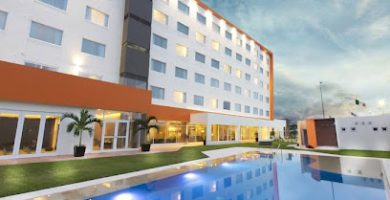 Hampton Inn & Suites by Hilton Paraiso