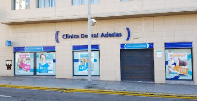 Clínica Dental Adeslas