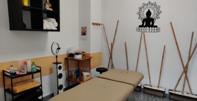 Quiromasaje y osteopatía Carmen Molinero